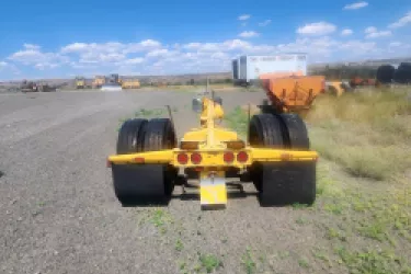 Image of back of lowboy, straight on